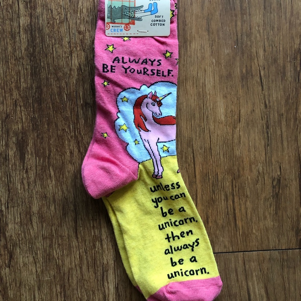 Blue Q unicorn women’s socks